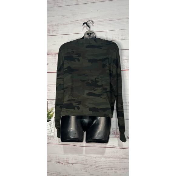 NWOT Social Standard By Sanctuary Camo Cardgian Small - Picture 2 of 2
